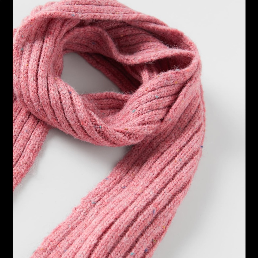 • Zara • Ribbed Knit Sweater with Scarf - Picture 5 of 5